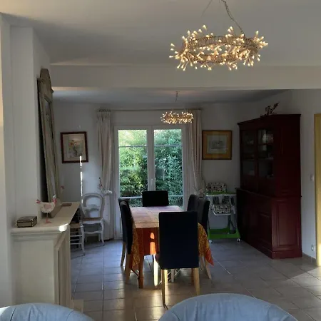 Grande Avec Jardin, Proche Et Centre De - Fr-1-487-310 Feriehus Villers-sur-Mer