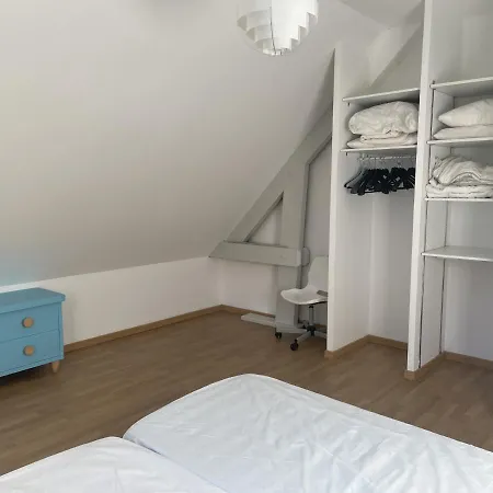 Grande Avec Jardin, Proche Et Centre De - Fr-1-487-310