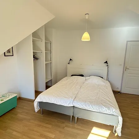 Grande Avec Jardin, Proche Et Centre De - Fr-1-487-310 בית נופש *