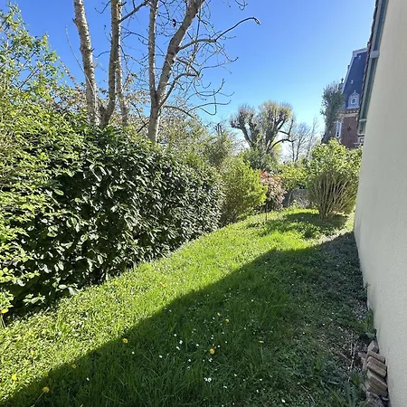 Grande Avec Jardin, Proche Et Centre De - Fr-1-487-310 Ferienhaus